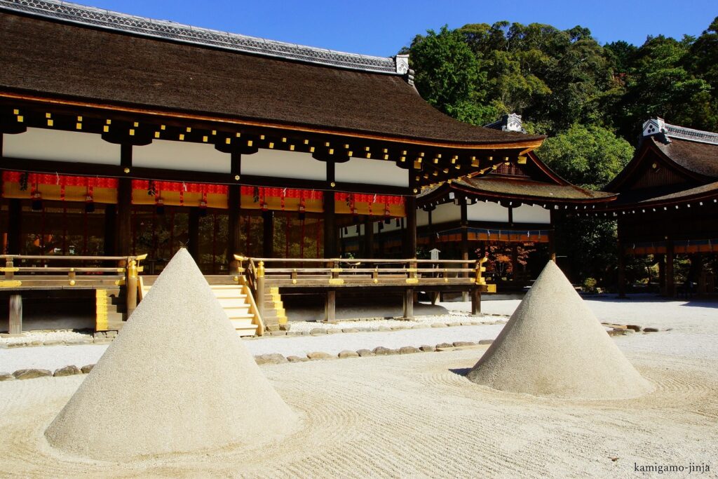 夏天京都風物詩篇 | 賀茂別雷神社 世界遺產中的沁涼綠意 @去旅行新聞網